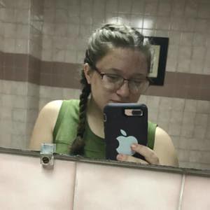 Meet your Posher, Toni